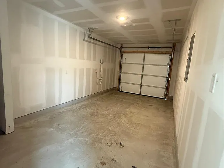 214 Kyanite Dr — Photo 14