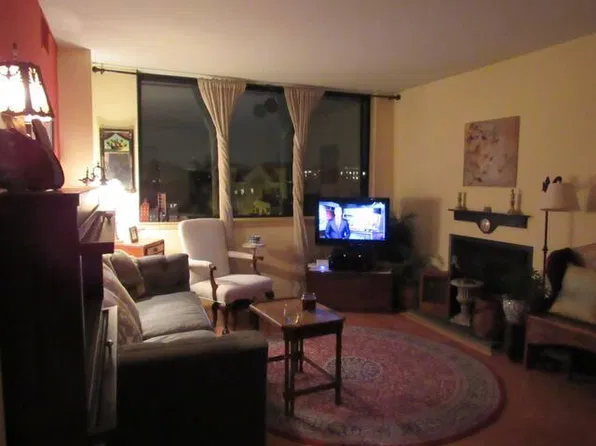 1700 17th St NW APT 603, Washington, DC 20009