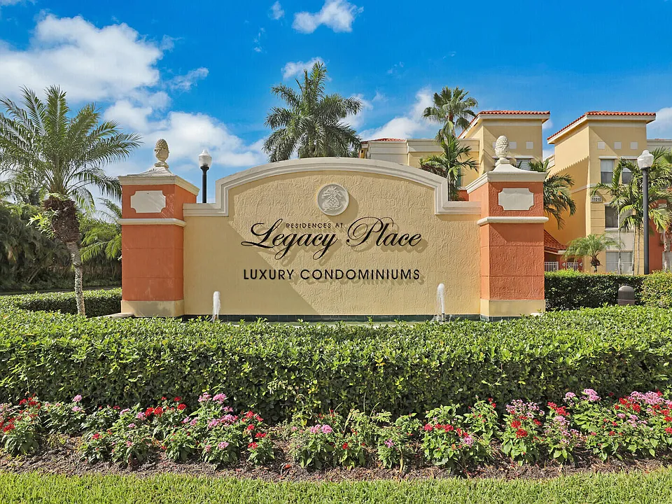 11032 Legacy Dr #104