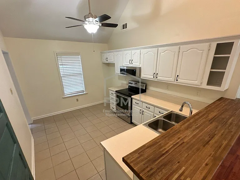 3826 Drummonds Rd — Photo 4