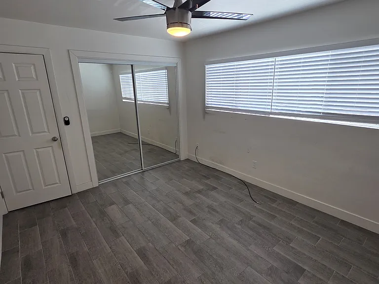 4568 Illinois St — Photo 5