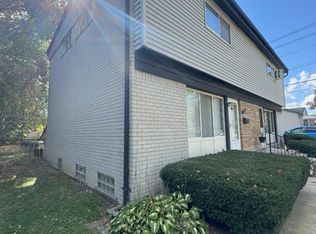 29457 Westfield St, Livonia, MI 48150