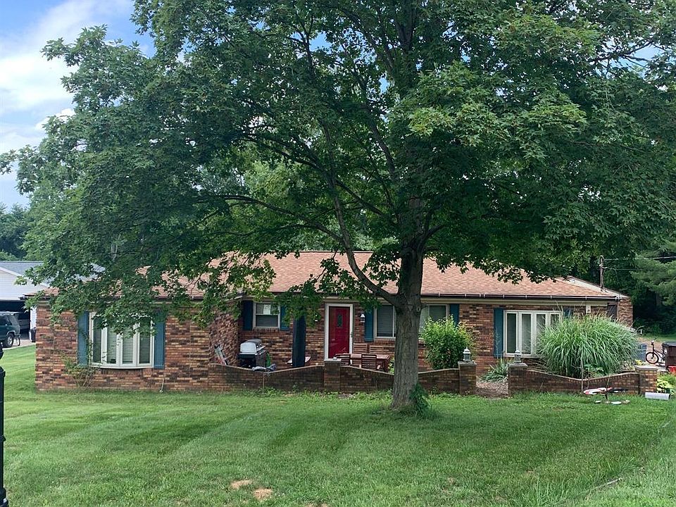 2nd image of 1840 Randell Dr