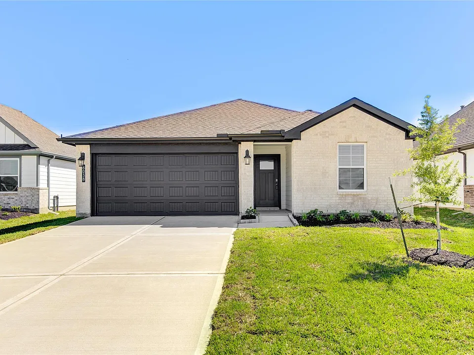 8038 Tropea Dr