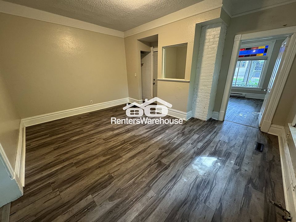 1st image of 483 Edmund Ave #1