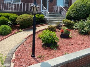 140 Kent St, Hackensack, NJ 07601