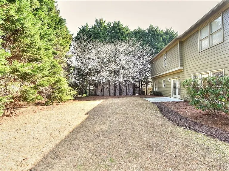 2515 Spring Grove Ct — Photo 29