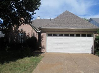 8918 Fulton Cv, Cordova, TN 38016