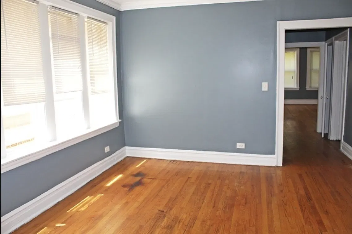 7427 S Chappel Ave — Photo 3