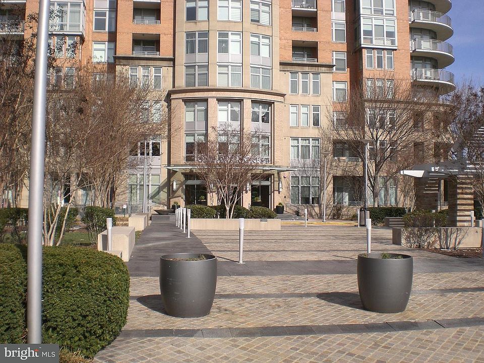 1st image of 8220 Crestwood Heights Dr APT 1513