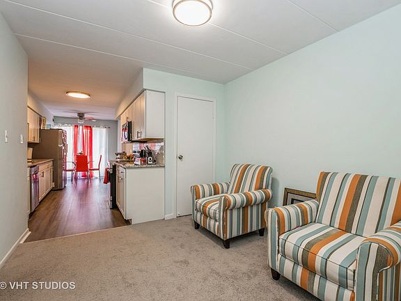 4th image of 15315 Treetop Dr #2N