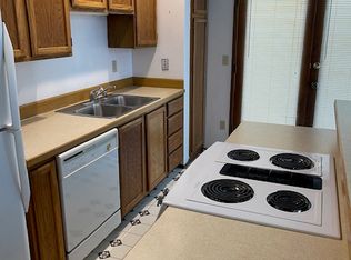 1821 Congress Cir #3 & 4, Anchorage, AK 99507