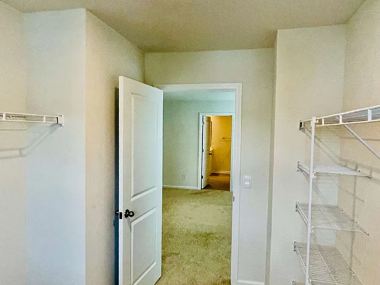 173 Dunham Rd — Photo 39