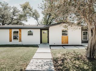 2203 Rosebud Ave, Victoria, TX 77901