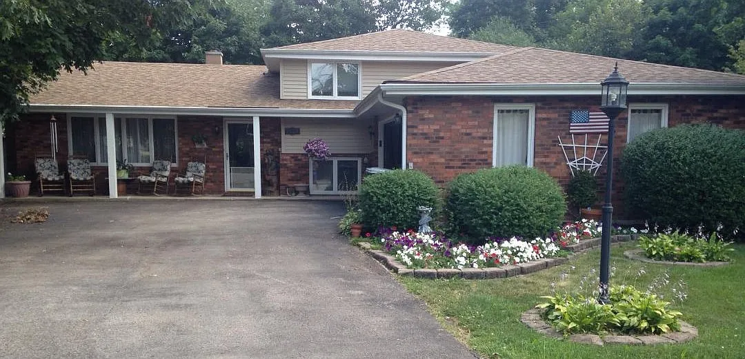 1175 Pleasant Ct photo 1