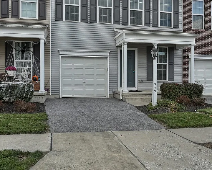 777 Whitetail Dr — Photo 2
