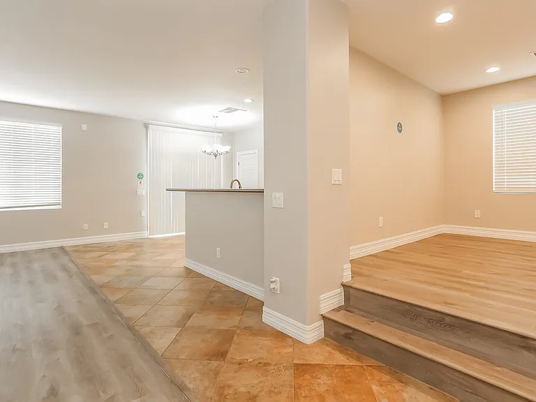 5809 Magic Oak St — Photo 4