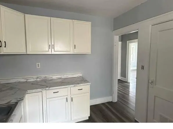 1120 W 33rd St #2, Indianapolis, IN 46208