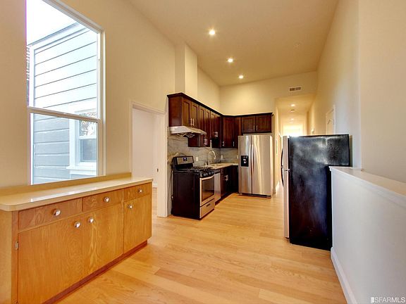 4th image of 2576-2578 Folsom St