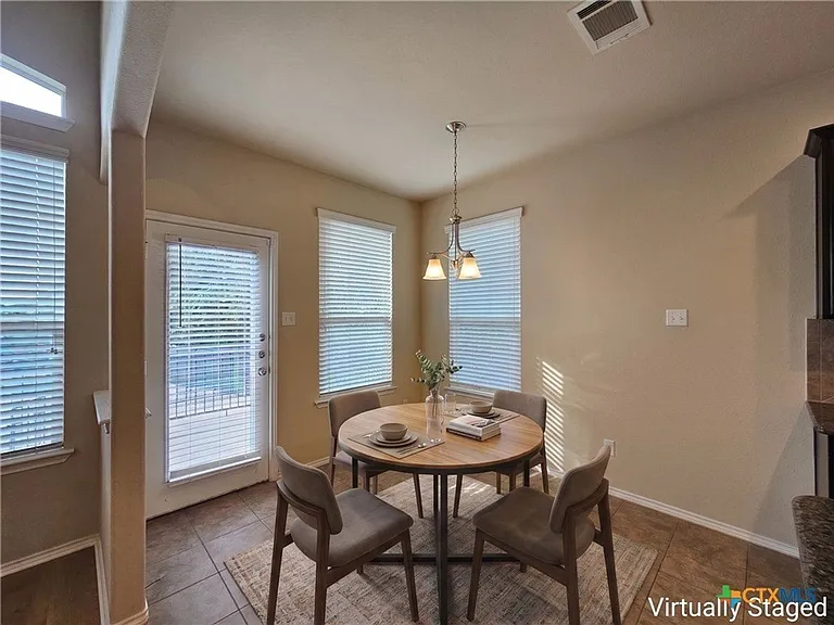 7112 Cokui Dr — Photo 8