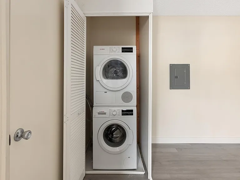 3140 Midway Dr #204 — Photo 8