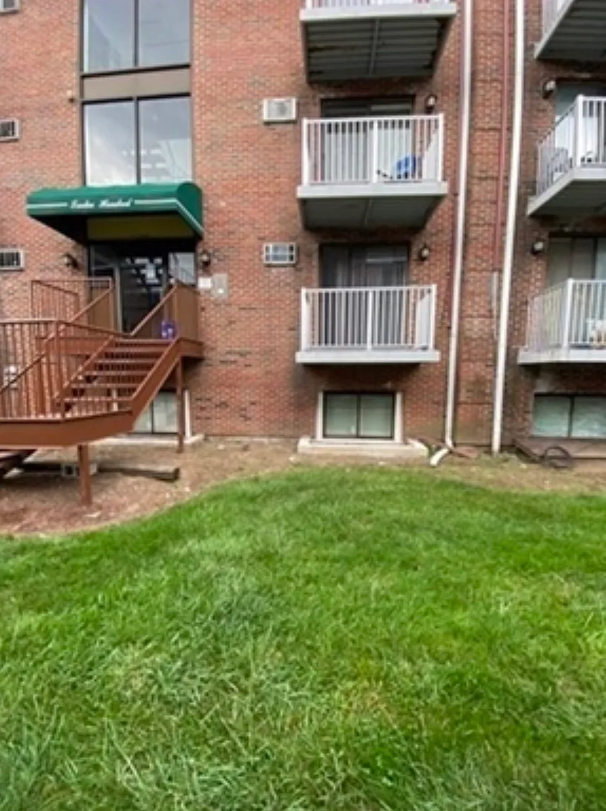 1186 Worcester Rd — Photo 1