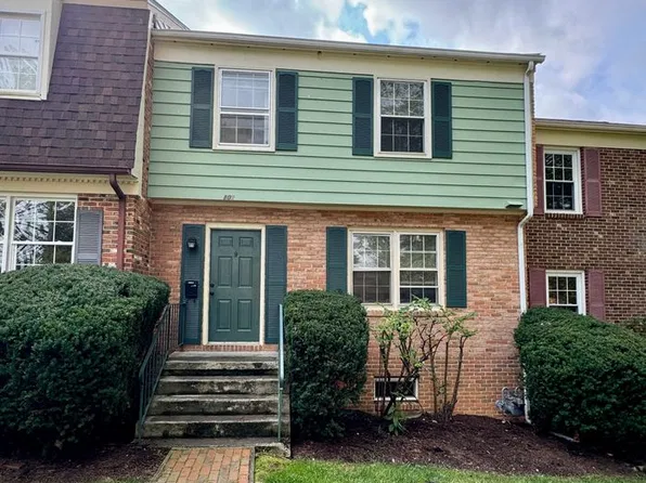 802 Cambridge Rd, Blacksburg, VA 24060