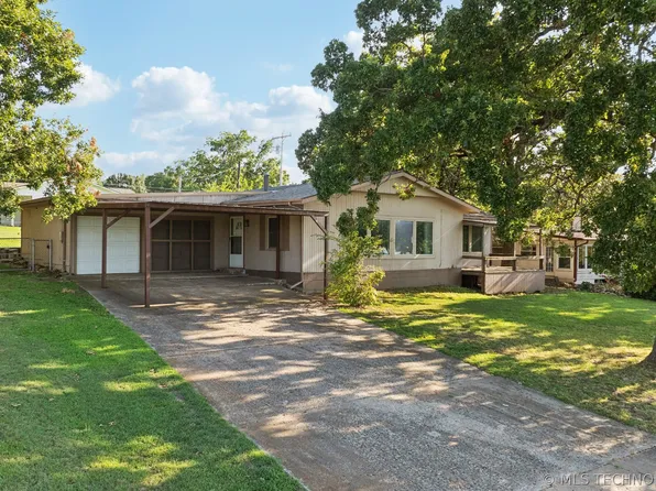 32300 E 720th Rd, Wagoner, OK 74467