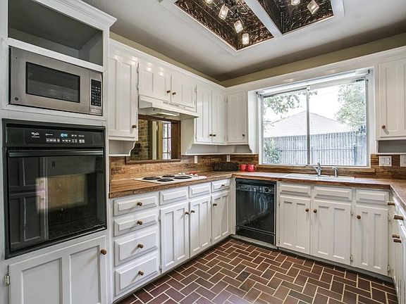 4th image of 5508 Ivy Hill Dr