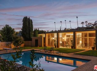 1058 N Hillcrest Rd, Beverly Hills, CA 90210