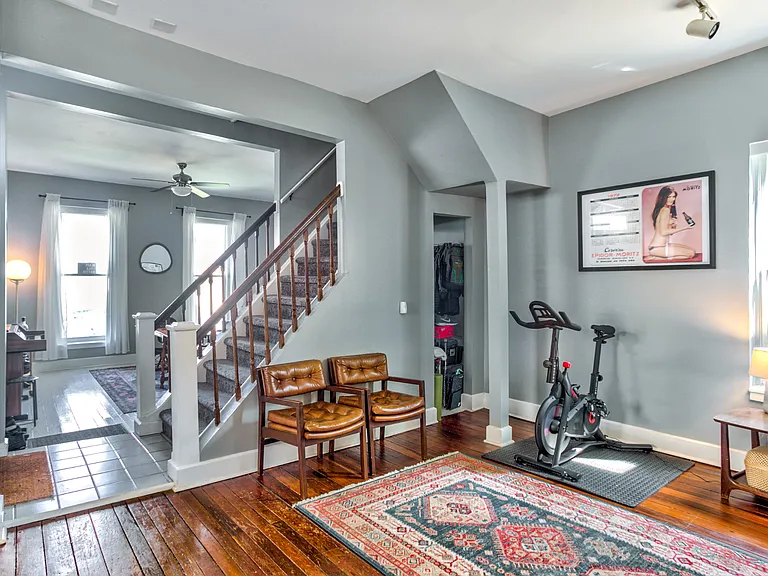 933 English Ave — Photo 9