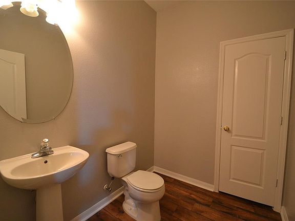 5th image of 19754 Timberbluff Dr