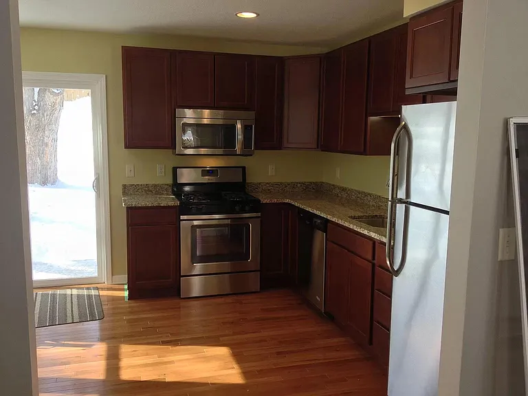 3434 Taylor St NE — Photo 7