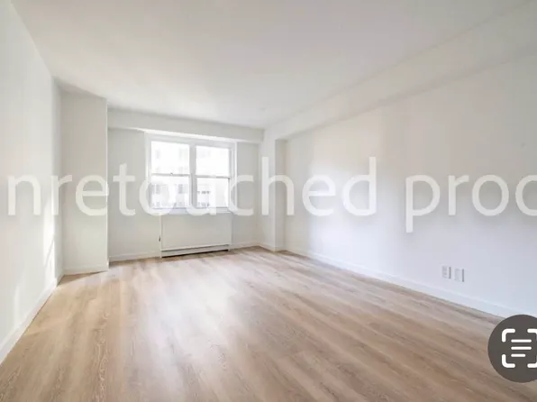 400 East 54th Street image 12 of 24