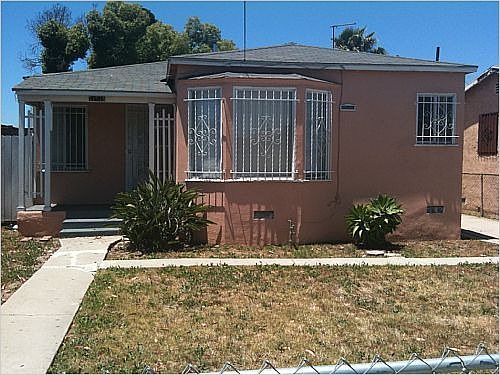1st image of 11519 Menlo Ave