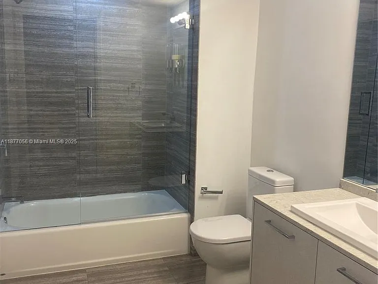 1010 Brickell Ave #1502 — Photo 3