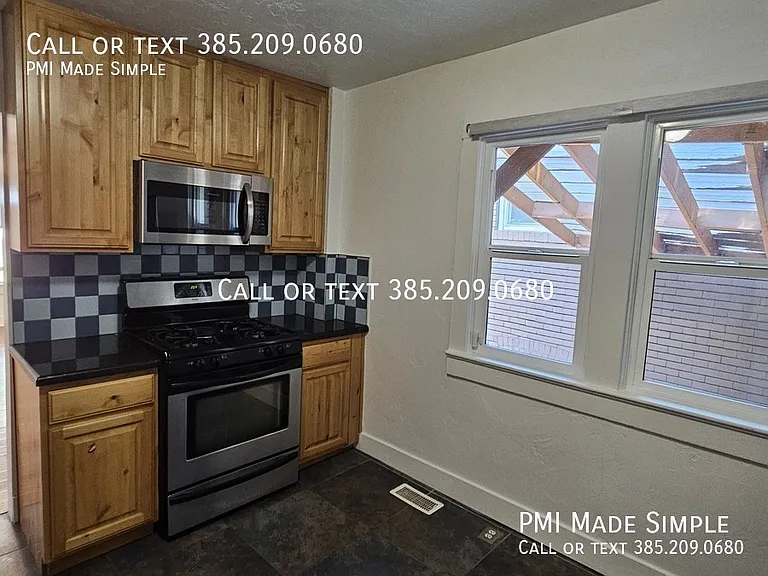 512 E Hawthorne Ave — Photo 14