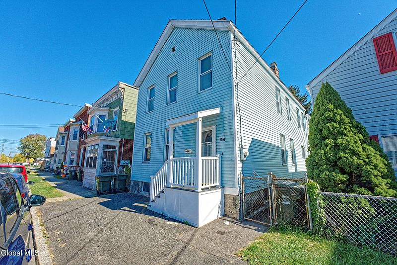 2nd image of 172 Paine Street