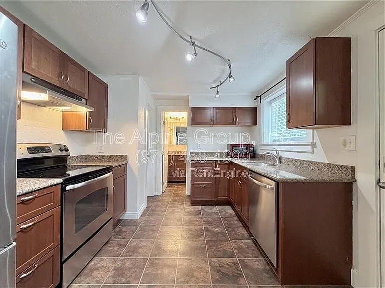 3720 SE 14th Ave #C — Photo 5