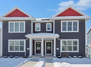 432 Crusader Point, Waunakee, WI 53597