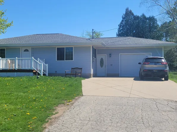 4533 Grant Hwy, Manistee, MI 49660
