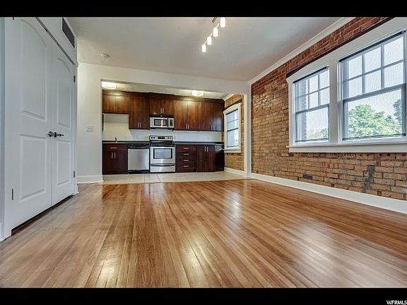 3rd image of 555 E 100 S APT 401