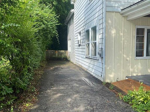 3rd image of 337 S Allegheny St