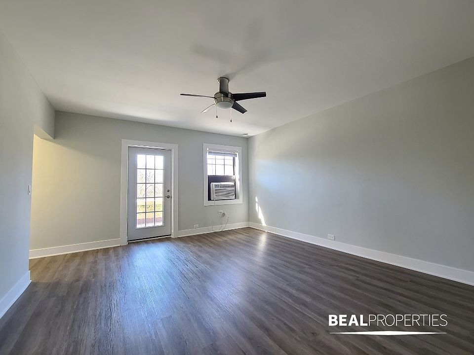 1st image of 725 Saint Johns Ave #16