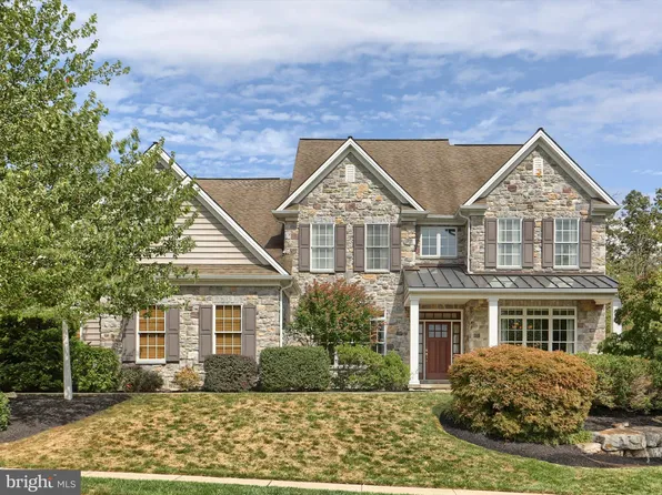 2375 Pickett Ln, Enola, PA 17025