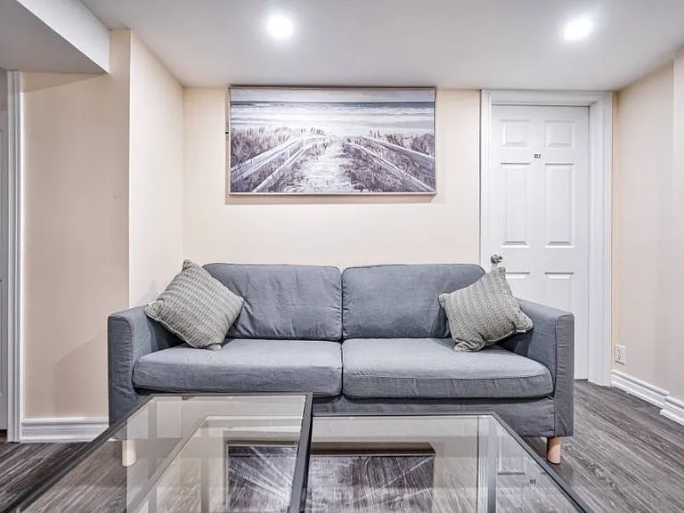 757 Elgin St — Photo 6