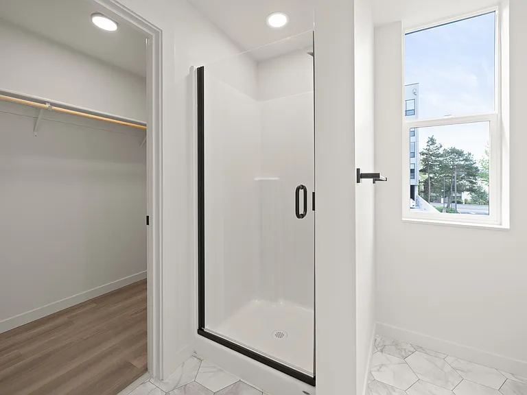 7044 SW Gonzaga St #301 — Photo 13