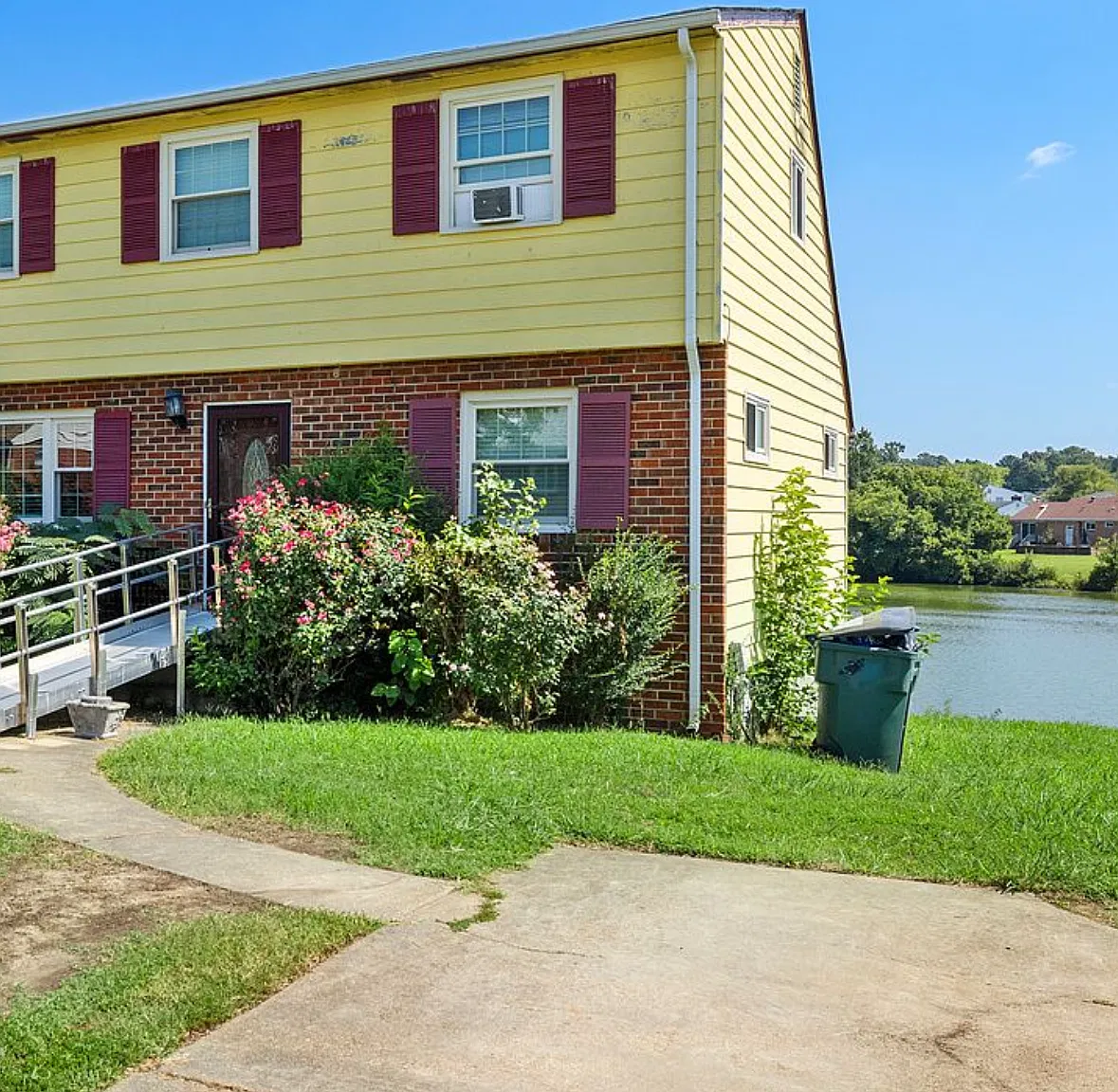 5 bed, 1848 sqft, $750 — Photo 1