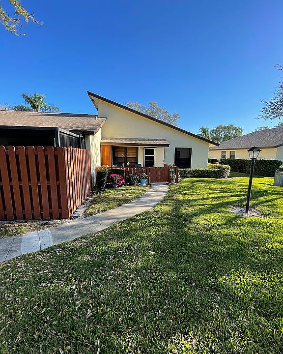 1st image of 8171 SE Villa Way #2720-A