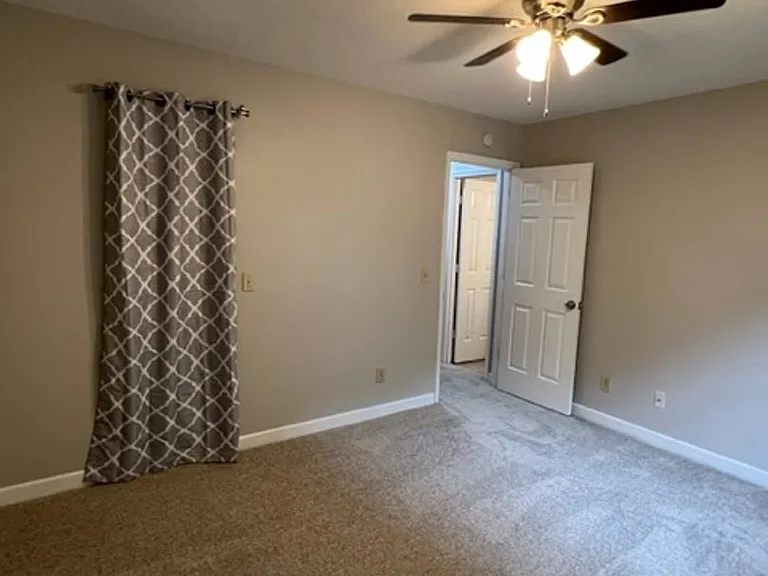 This spacious unit of a Quadplex has 2 BR and 1 Full Bath. Move In Ready! — Photo 9